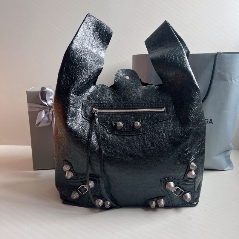 Ba*len*cia*ga top handle bags